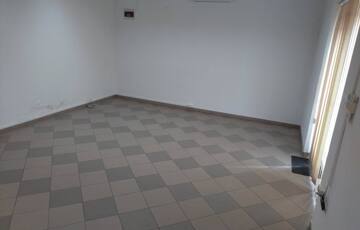 Kiadó iroda/üzlethelyiség