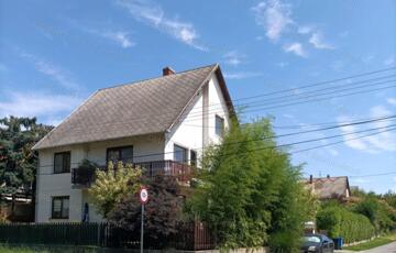 Eladó családi ház