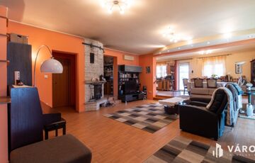 Eladó családi ház