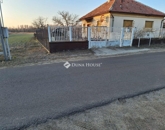 Eladó családi ház Újszilvás 20 900 000 Ft