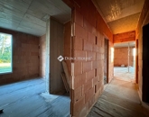 Eladó lakás Kozármisleny 81 200 000 Ft