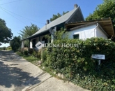 Eladó családi ház Szekszárd 29 500 000 Ft