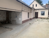 Eladó családi ház Tolna 36 500 000 Ft