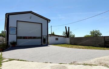 Eladó ipari ingatlan