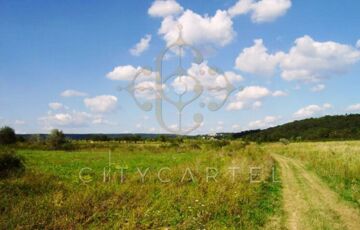 Eladó telek/földterület
