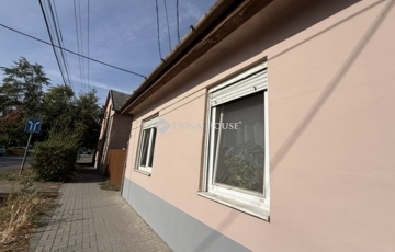 Eladó családi ház