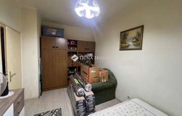 Eladó lakás