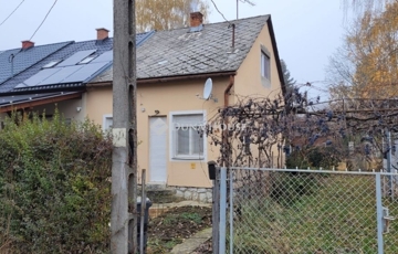 Eladó családi ház