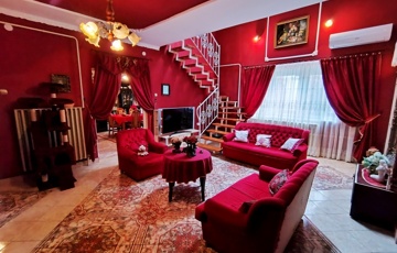 Eladó családi ház