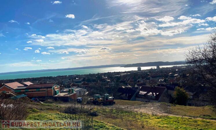 Elvehetetlen csodás Panoráma                                 