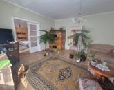 Oroszlány, Haraszthegyi utcában családi ház