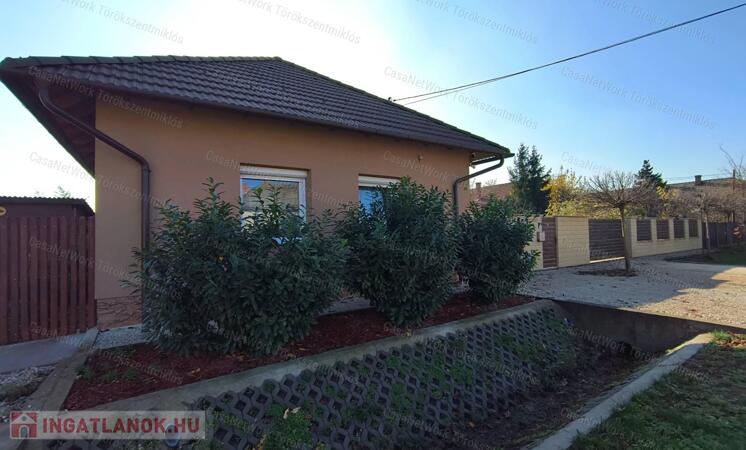 Eladó családi ház Törökszentmiklóson!