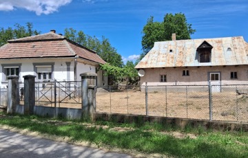 Eladó családi ház