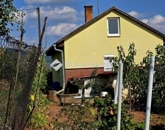 Eladó családi ház Pécs 32 300 000 Ft