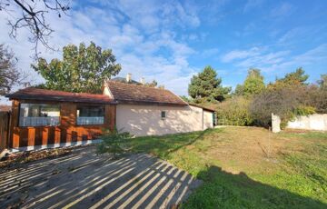 Eladó üdülő/nyaraló