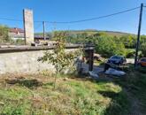 Eladó hangulatos pince Tokodon!