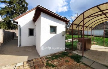 Eladó üdülő/nyaraló