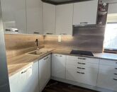 Eladó családi ház Pér 99 900 000 Ft