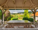 Eladó családi ház Telki 326 000 000 Ft