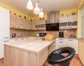 Eladó családi ház Piliscsaba 135 000 000 Ft