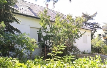Eladó családi ház