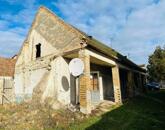 Eladó építési telek Szőny csendes, központi részén!