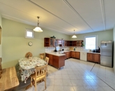 Eladó családi ház Juta 66 800 000 Ft