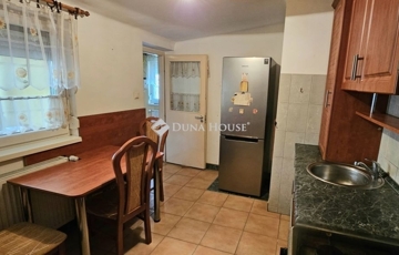 Eladó lakás