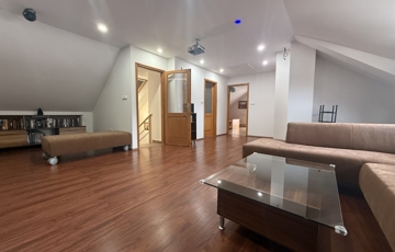 Kiadó családi ház