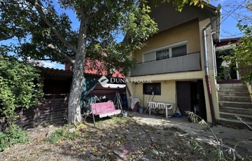 Eladó családi ház