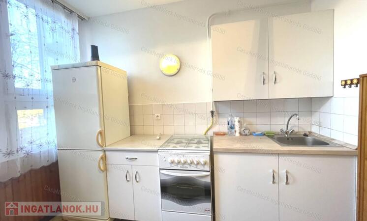 Napfényes, tágas lakás