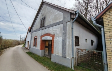 Eladó üdülő/nyaraló