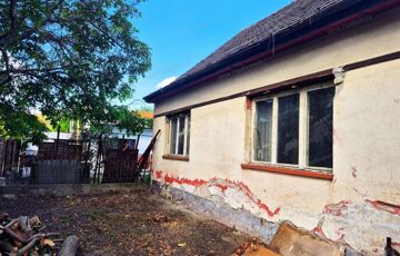 Eladó családi ház