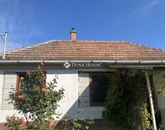 Eladó családi ház Tass 19 000 000 Ft