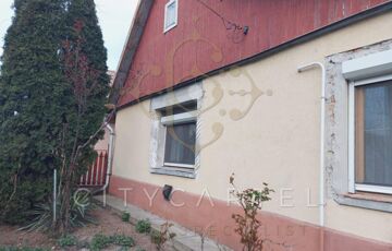 Eladó családi ház