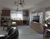 Eladó családi ház Szeged 260 000 000 Ft