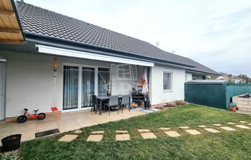 Eladó családi ház