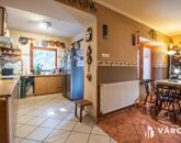 Eladó családi ház Velence 95 000 000 Ft