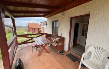 Eladó családi ház