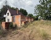 Eladó telek/földterület Szeged 30 000 000 Ft