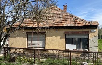 Eladó családi ház