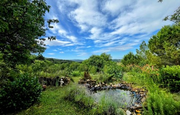 Eladó telek/földterület