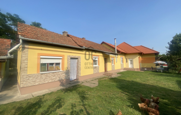 Eladó családi ház