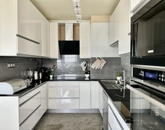 Eladó lakás Pécs 125 000 000 Ft