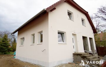 Eladó családi ház