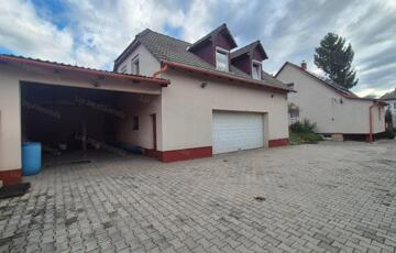 Eladó családi ház