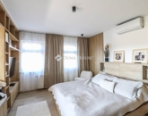 Eladó családi ház Bogád 145 000 000 Ft