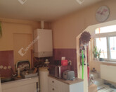 Kiadó családi ház Naszály 700 000 Ft