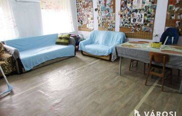 Eladó családi ház