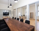 Eladó iroda/üzlethelyiség Szeged 265 000 000 Ft